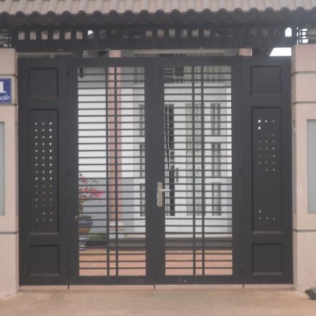 Cửa cỗng sat